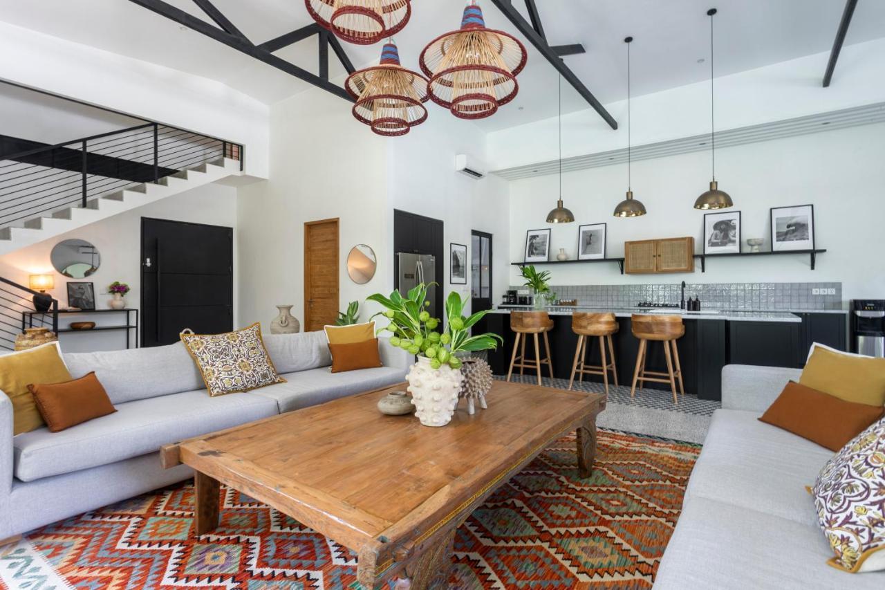 Villa Badoum Guesthouse Canggu  Luaran gambar